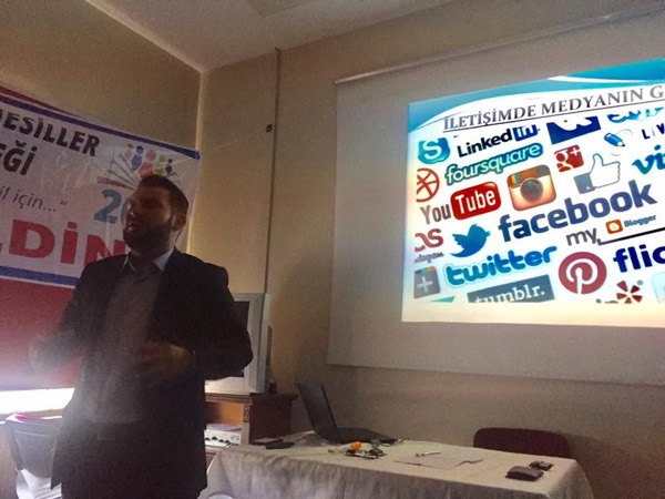 “Liderlik ve İletişim” konferansından